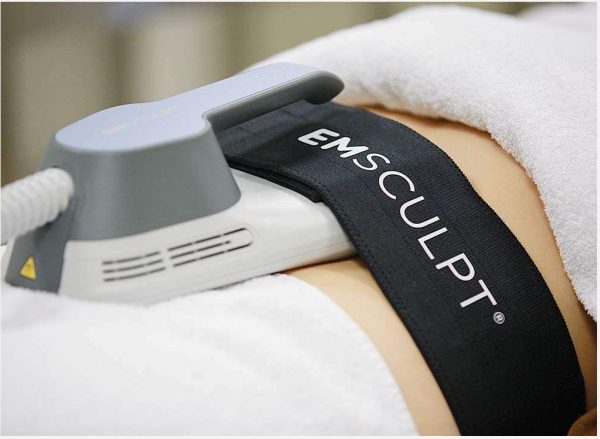 bg-emss42-e1711652245325 EMSCULPT – Aparat profesional pentru remodelare musculara